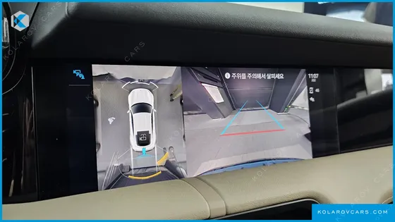 PORSCHE TAYCAN BASE