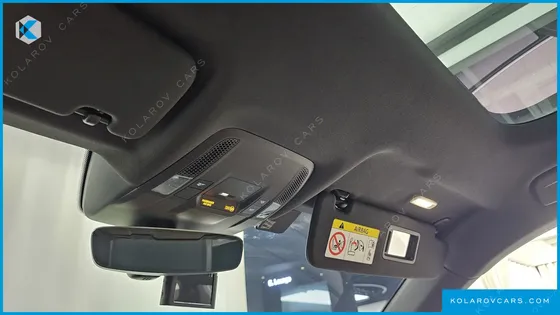 PORSCHE TAYCAN BASE