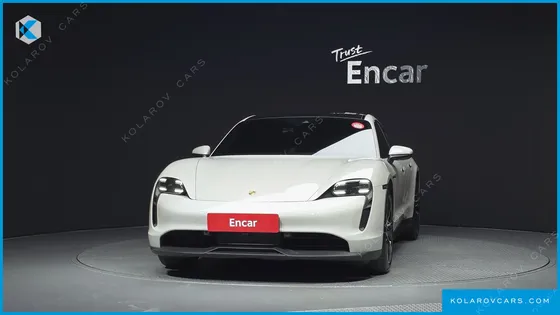 PORSCHE TAYCAN BASE