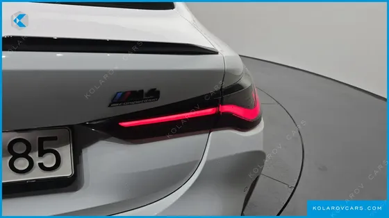 BMW M4 M4 COMPETITION