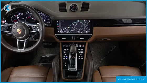 PORSCHE CAYENNE 3.0 COUPE PLATINUM EDITION