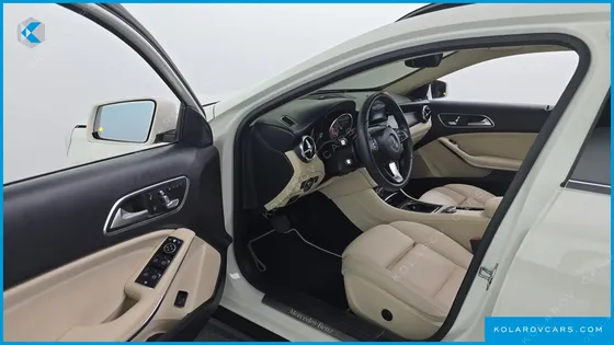 MERCEDES GLA-CLASS GLA220