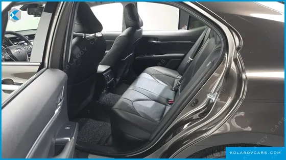 TOYOTA CAMRY 2.5 XLE HYBRID