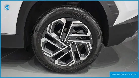 HYUNDAI TUCSON GASOLINE 1.6 TURBO 2WD