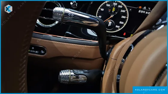 BENTLEY FLYING SPUR 4.0