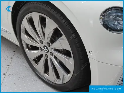 BENTLEY FLYING SPUR 4.0