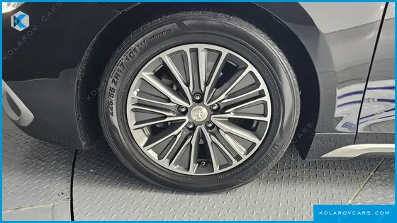 HYUNDAI GRANDEUR EXCLUSIVE