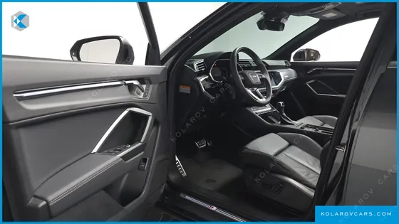 AUDI Q3 35 TDI PREMIUM SPORTBACK
