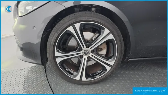 MERCEDES C-CLASS C300 4MATIC AVANTGARDE