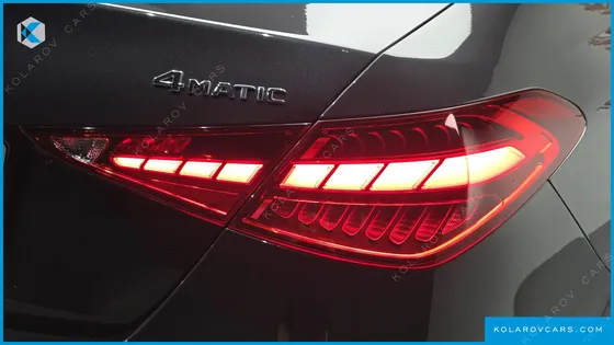 MERCEDES C-CLASS C300 4MATIC AVANTGARDE