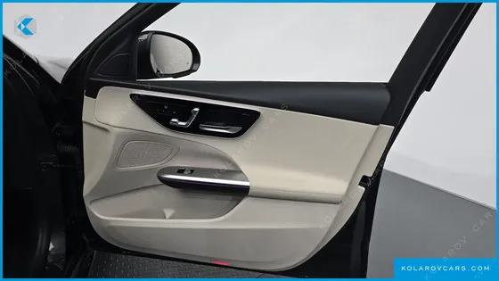MERCEDES C-CLASS C300 4MATIC AVANTGARDE
