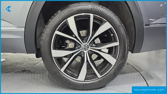 VOLKSWAGEN ATLAS 2.0 TSI R-LINE 7-SEATER