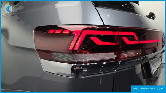 VOLKSWAGEN ATLAS 2.0 TSI R-LINE 7-SEATER