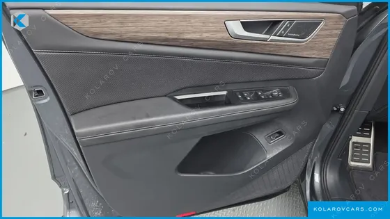 VOLKSWAGEN ATLAS 2.0 TSI R-LINE 7-SEATER