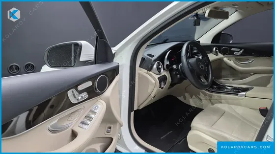 MERCEDES GLC-CLASS GLC300