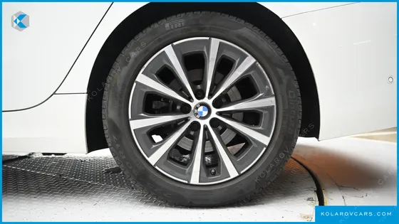 BMW 3 SERIES 320I