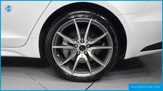GENESIS G70 GASOLINE 2.5T 2WD