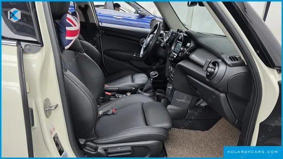 MINI COOPER 5DOOR STANDARD
