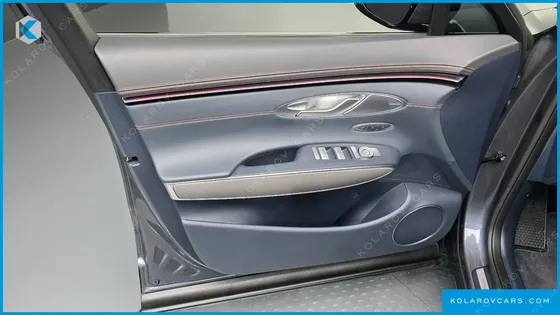 GENESIS GV70 2.5T GASOLINE AWD