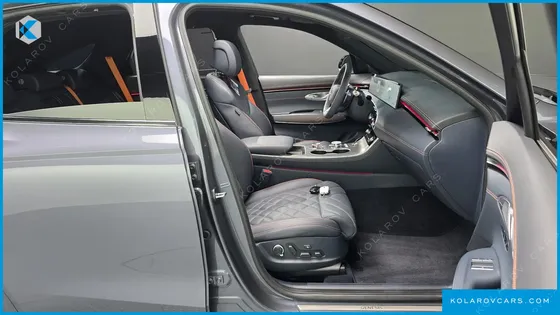 GENESIS GV70 2.5T GASOLINE AWD