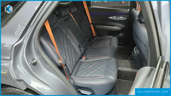 GENESIS GV70 2.5T GASOLINE 2WD