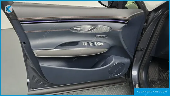 GENESIS GV70 2.5T GASOLINE 2WD