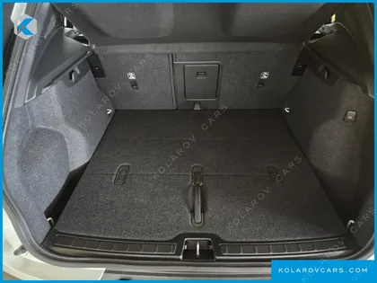 VOLVO XC40 B4 ULTRA BRIGHT