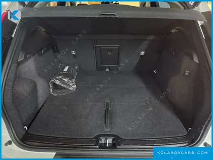 VOLVO XC40 B4 ULTRA BRIGHT