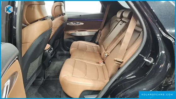GENESIS GV70 2.5T GASOLINE 2WD