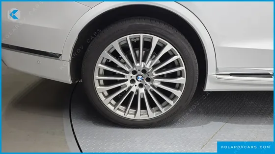 BMW X7 XDRIVE 40I DESIGN PURE EXCELLENCE 6-SEATER