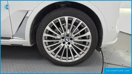 BMW X7 XDRIVE 40I DESIGN PURE EXCELLENCE 6-SEATER