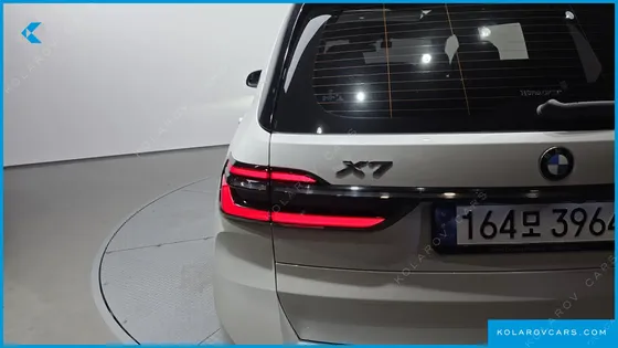 BMW X7 XDRIVE 40I DESIGN PURE EXCELLENCE 6-SEATER