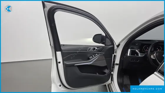BMW X7 XDRIVE 40I DESIGN PURE EXCELLENCE 6-SEATER