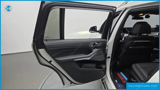BMW X7 XDRIVE 40I DESIGN PURE EXCELLENCE 6-SEATER