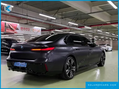 BMW I7 XDRIVE 60 FREEZE SEOUL EDITION