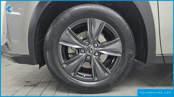 LEXUS UX 2.0 2WD