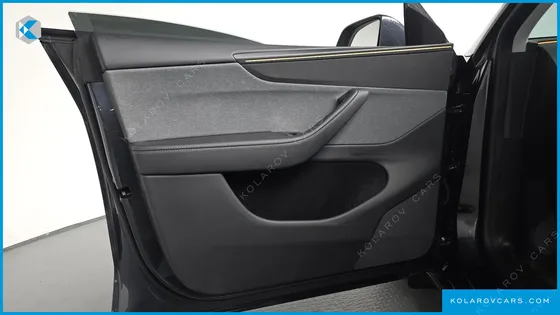 TESLA MODEL Y RWD
