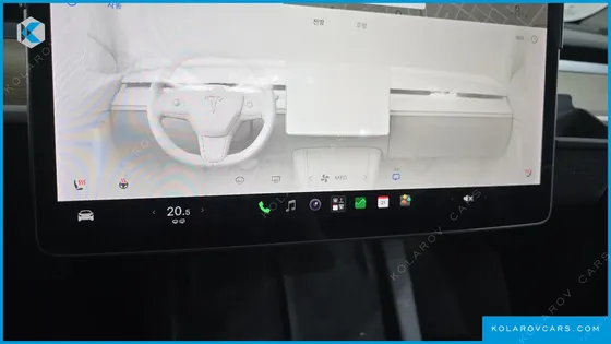 TESLA MODEL Y STANDARD RANGE RWD