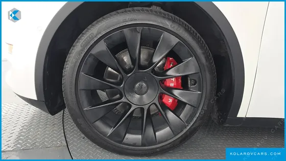 TESLA MODEL Y LONG RANGE AWD