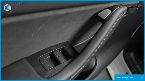 TESLA MODEL Y LONG RANGE AWD