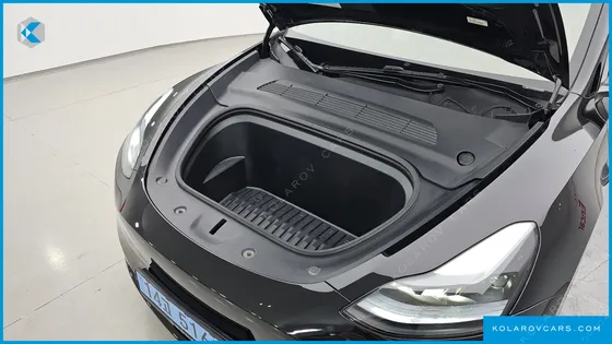 TESLA MODEL Y LONG RANGE AWD