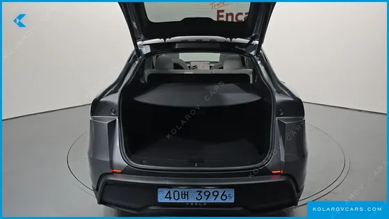 TESLA MODEL Y RWD