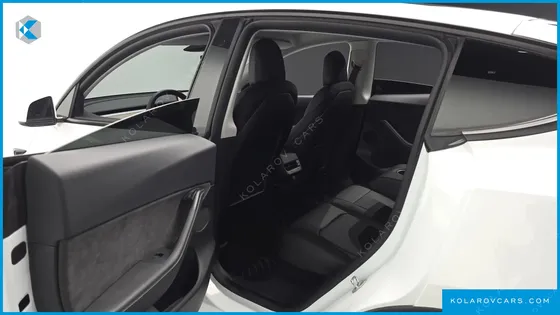 TESLA MODEL Y LONG RANGE AWD