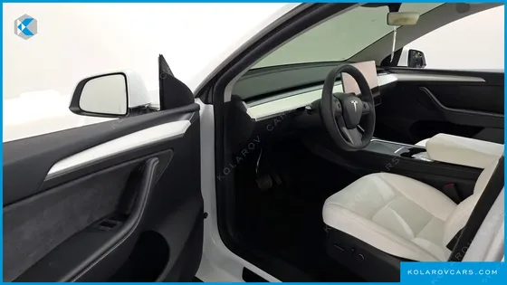 TESLA MODEL Y RWD