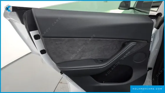 TESLA MODEL Y RWD