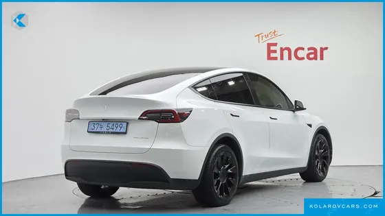 TESLA MODEL Y LONG RANGE AWD