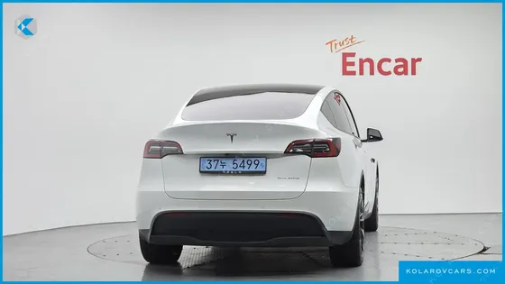 TESLA MODEL Y LONG RANGE AWD