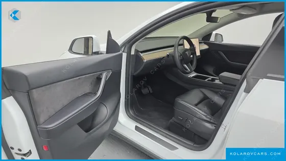 TESLA MODEL Y LONG RANGE AWD