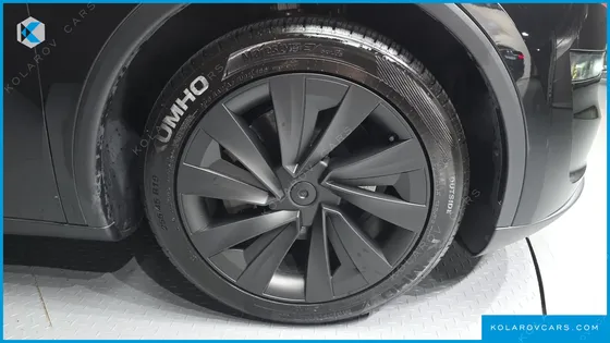 TESLA MODEL Y RWD