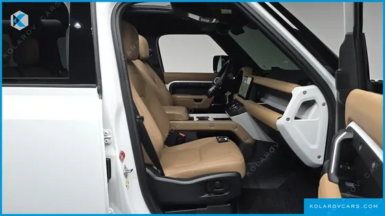 LAND ROVER DEFENDER 110 P300 X-DYNAMIC SE